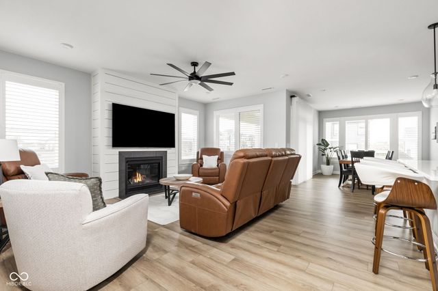 7227 Bailow Court, Mccordsville, IN 46055