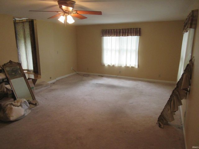 519 Valley View Lane, Lafayette, IN 47905