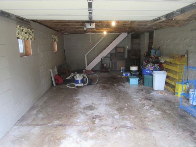 519 Valley View Lane, Lafayette, IN 47905