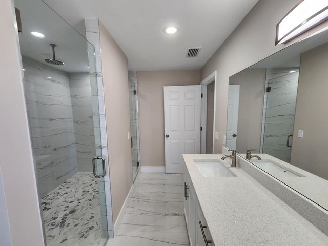 956 SE 39th Terrace, Okeechobee, FL 34974