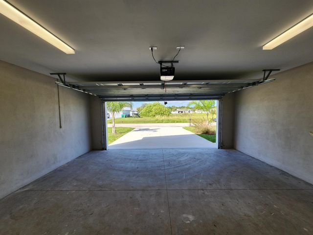 956 SE 39th Terrace, Okeechobee, FL 34974