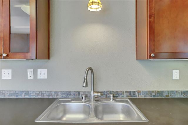 12383 Rough And Ready Hwy, Grass Valley, CA 95945