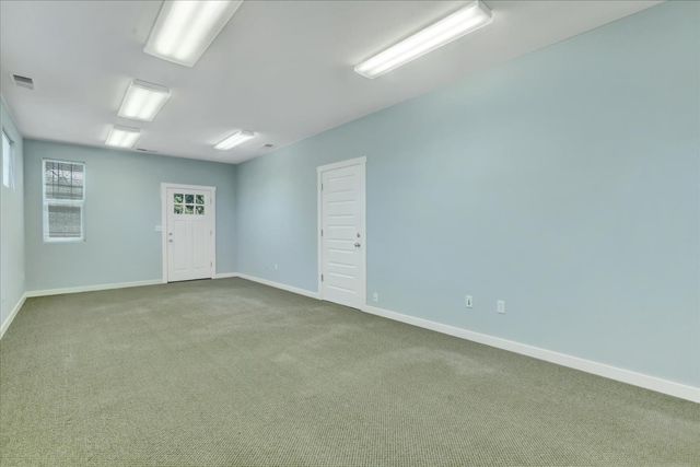 12383 Rough And Ready Hwy, Grass Valley, CA 95945