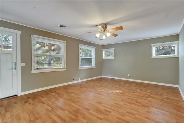 12383 Rough And Ready Hwy, Grass Valley, CA 95945