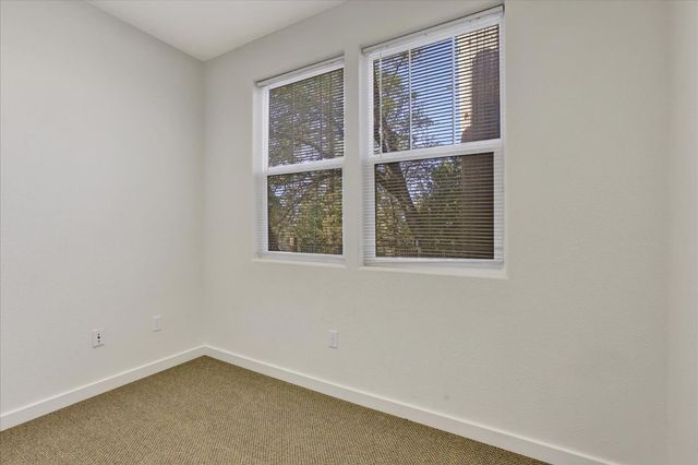 12383 Rough And Ready Hwy, Grass Valley, CA 95945