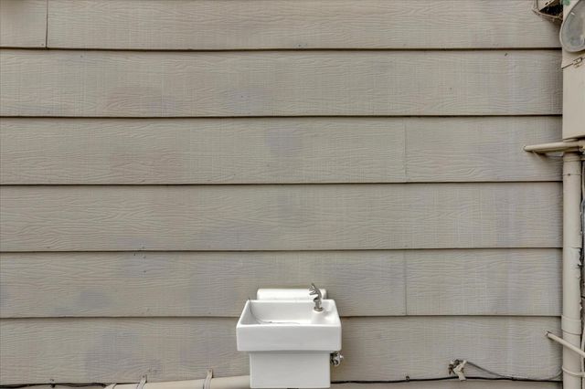 12383 Rough And Ready Hwy, Grass Valley, CA 95945