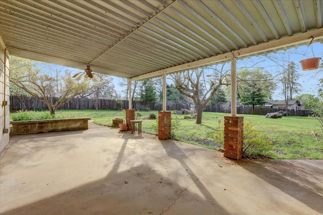 12383 Rough And Ready Hwy, Grass Valley, CA 95945