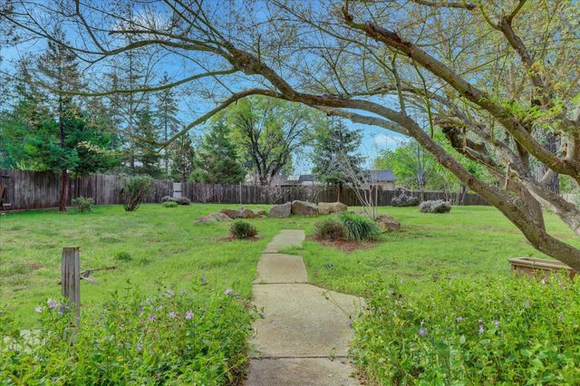 12383 Rough And Ready Hwy, Grass Valley, CA 95945