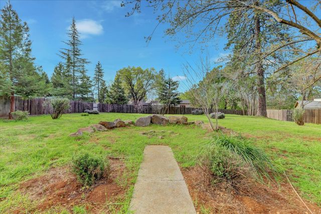 12383 Rough And Ready Hwy, Grass Valley, CA 95945