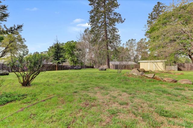12383 Rough And Ready Hwy, Grass Valley, CA 95945