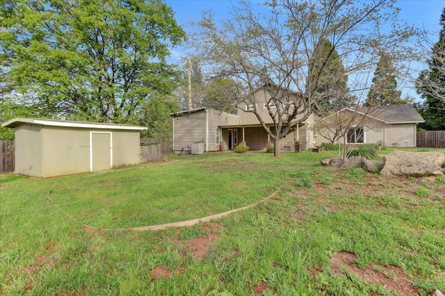 12383 Rough And Ready Hwy, Grass Valley, CA 95945