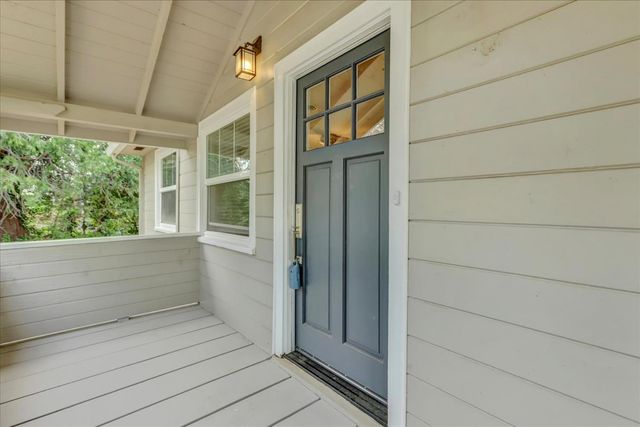 12383 Rough And Ready Hwy, Grass Valley, CA 95945