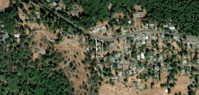 12383 Rough And Ready Hwy, Grass Valley, CA 95945