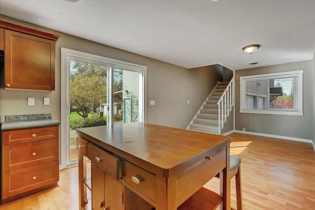 12383 Rough And Ready Hwy, Grass Valley, CA 95945