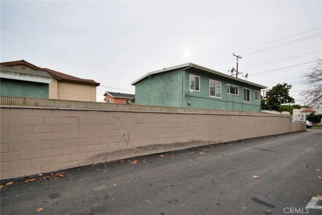 5174 Linden Avenue, Long Beach, CA 90805