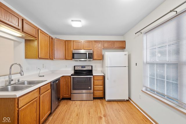 3039 Skylar Lane, Indianapolis, IN 46208