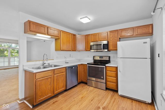 3039 Skylar Lane, Indianapolis, IN 46208