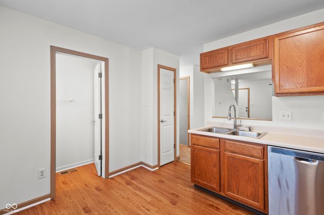 3039 Skylar Lane, Indianapolis, IN 46208