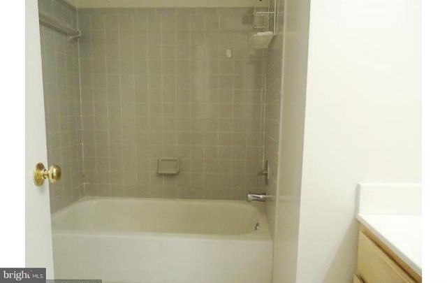 10225 COVE LEDGE CT, Montgomery Village, MD 20886