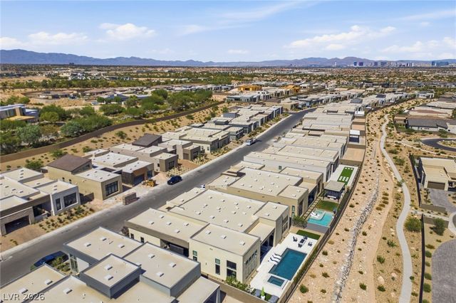 11233 Desert Heights Avenue, Las Vegas, NV 89135