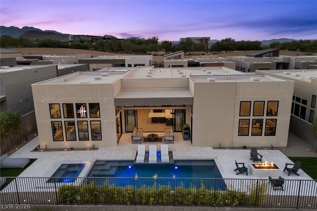 11233 Desert Heights Avenue, Las Vegas, NV 89135