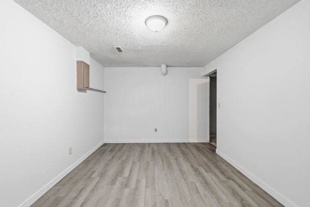 10906 E 17th Ave, Spokane Valley, WA 99206