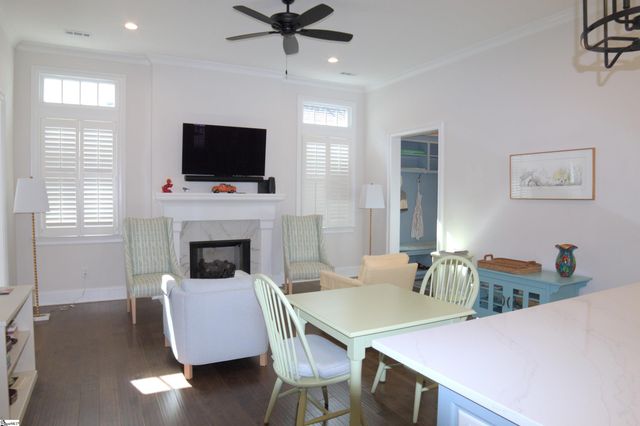 6 Bristow Drive, Greenville, SC 29615