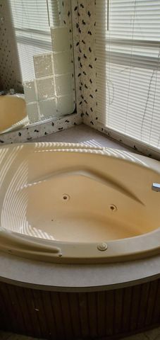 1136 Harristown Road, Bonneau, SC 29431