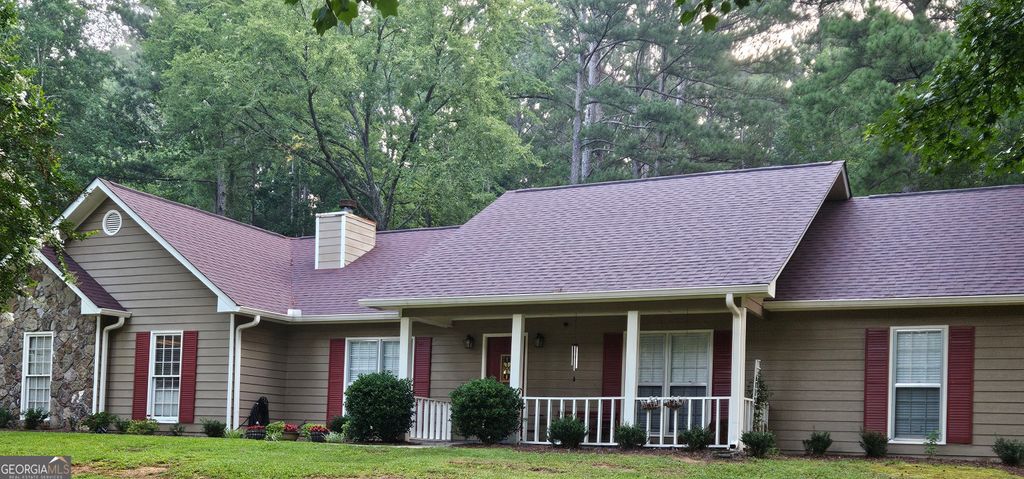 124 Greenbriar Trail, Lagrange, GA 30241