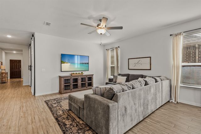 724 Maverick Street, Anna, TX 75409