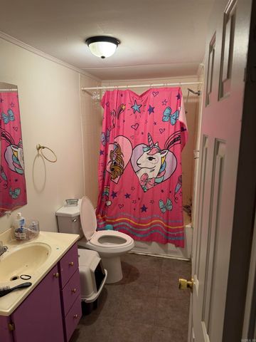 3609 E Greenway Drive, Pine Bluff, AR 71601