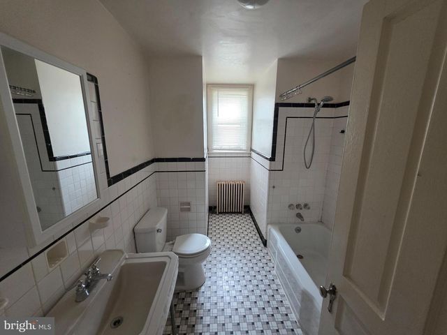 436 LINDEN AVE, York, PA 17404