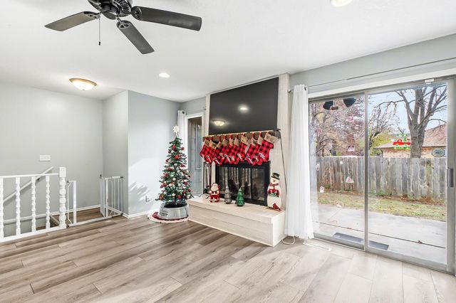 2204 N Winstead Cir, Wichita, KS 67226