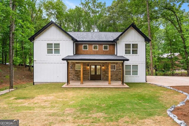 8875 Lakeside Way, Gainesville, GA 30506