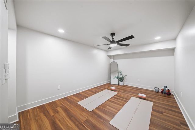 8875 Lakeside Way, Gainesville, GA 30506