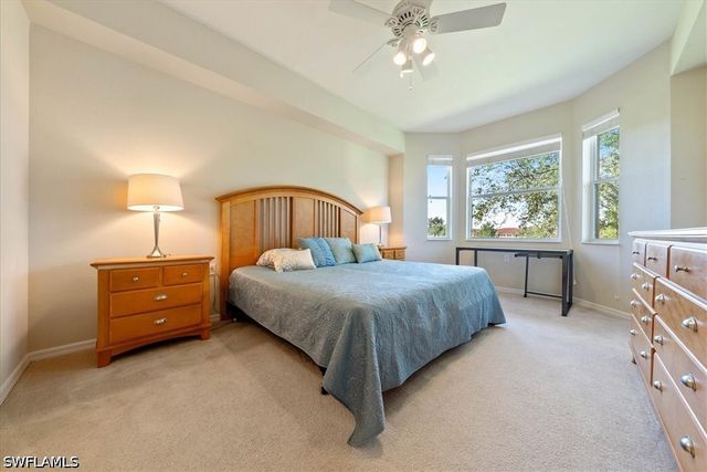 2690 Cypress Trace CIR 3225, Naples, FL 34119
