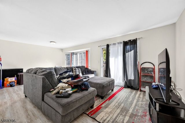776 N 6Th St 6, Newark City, NJ 07107