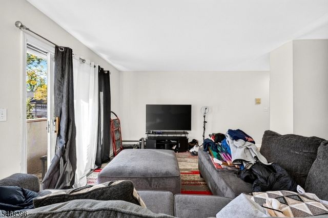 776 N 6Th St 6, Newark City, NJ 07107