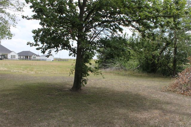 312 Lazy Cane Ranch Road, Trinidad, TX 75163