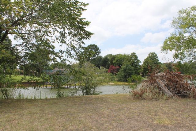 312 Lazy Cane Ranch Road, Trinidad, TX 75163