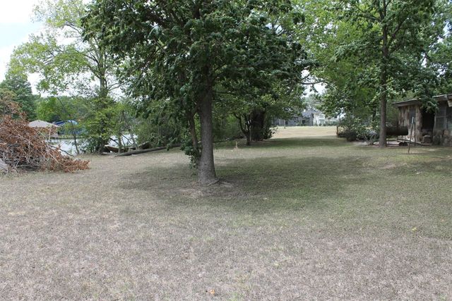 312 Lazy Cane Ranch Road, Trinidad, TX 75163