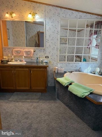 348 W SPRUCE ST, Palmyra, PA 17078