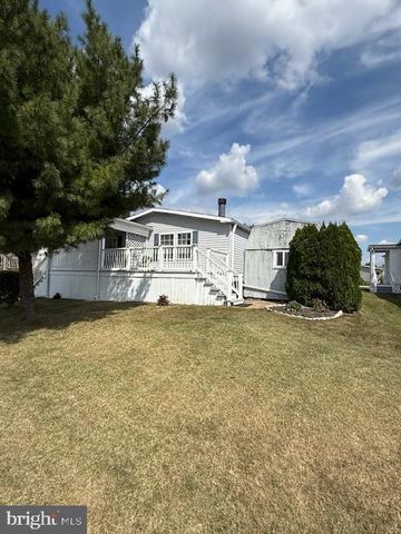 348 W SPRUCE ST, Palmyra, PA 17078