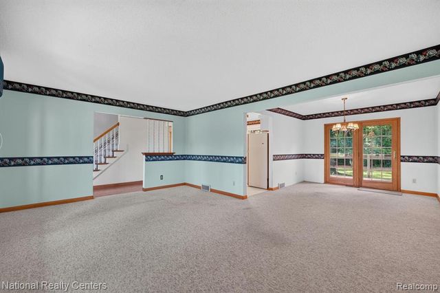 3107 Dean Road, Lambertville, MI 48144
