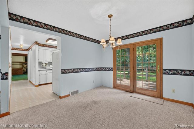 3107 Dean Road, Lambertville, MI 48144