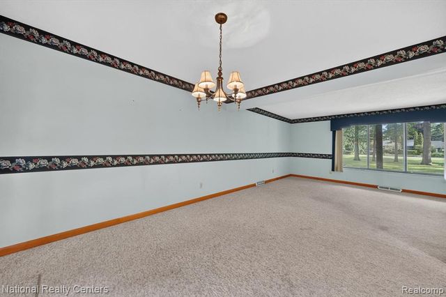 3107 Dean Road, Lambertville, MI 48144