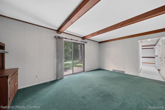 3107 Dean Road, Lambertville, MI 48144