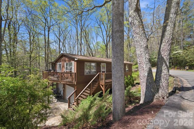 806 Dogwood Drive, Boone, NC 28607