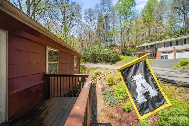 806 Dogwood Drive, Boone, NC 28607