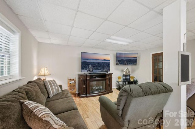806 Dogwood Drive, Boone, NC 28607